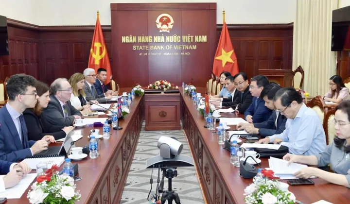 Phó Thống đốc Phạm Thanh Hà tiếp Thị trưởng Khu Tài chính London