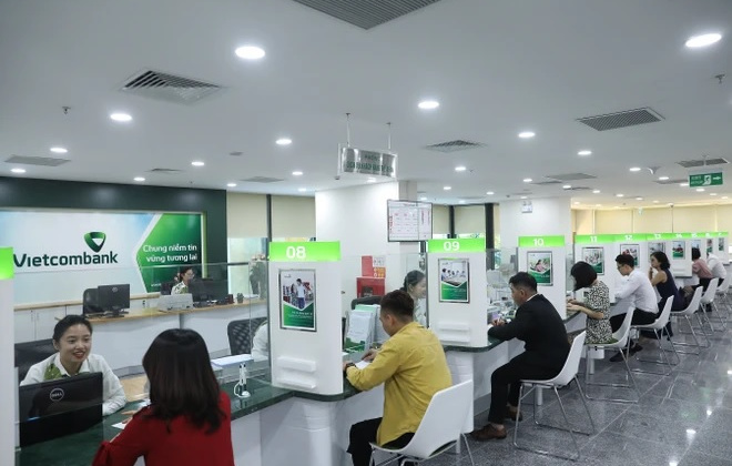 Vietcombank giảm tới 2%/năm lãi suất cho vay hỗ trợ khách ảnh hưởng bởi bão Yagi