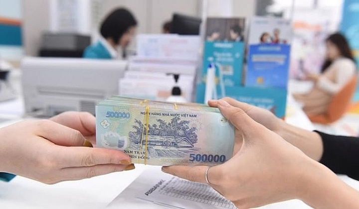 Uneven credit growth registered in first eight months