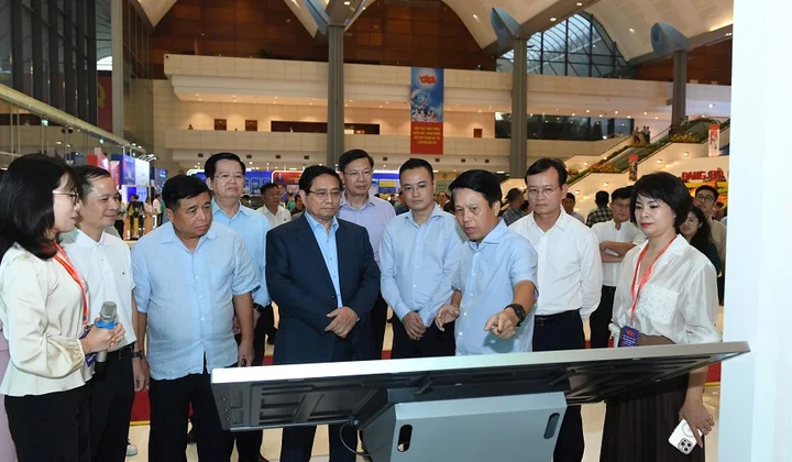 Gian triển lãm ngành Ngân hàng chào mừng Đại hội Đại biểu Đảng bộ Chính phủ lần thứ I, nhiệm kỳ 2025-2030