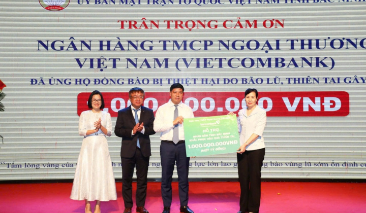Vietcombank chung tay cùng đồng bào khắc phục hậu quả do thiên tai gây ra