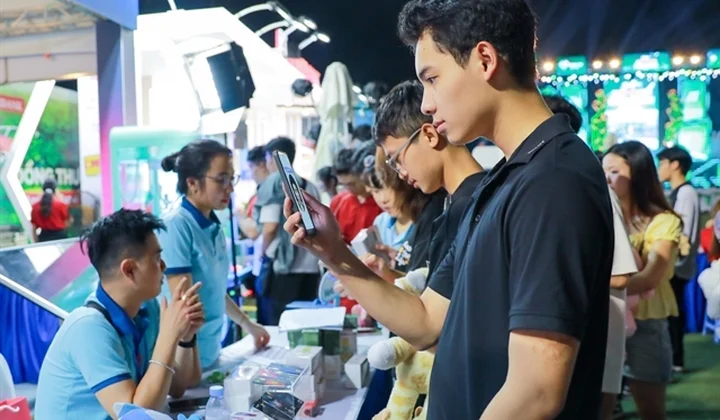 Wave of digital payments surges at Sóng Festival 2025