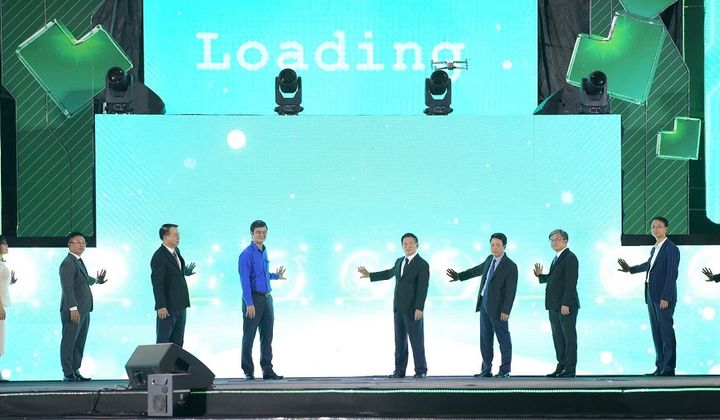 Khai mạc Sóng Festival - Ngày thẻ Việt Nam 2025