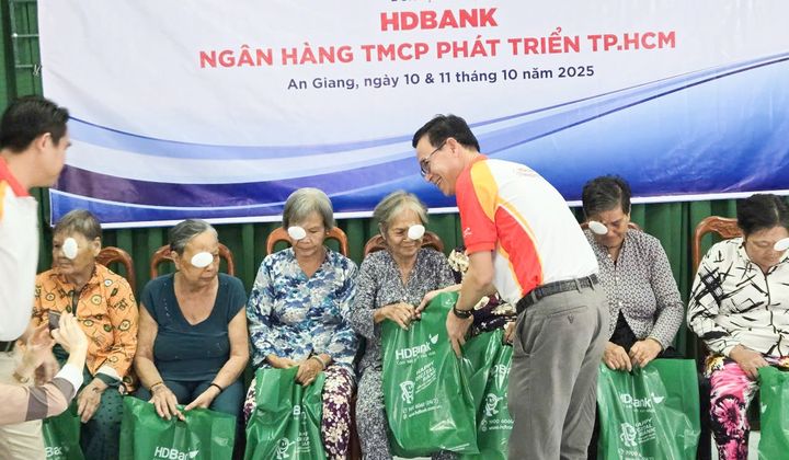 HDBank lan tỏa yêu thương qua chuỗi hoạt động an sinh tại An Giang và Đồng Nai