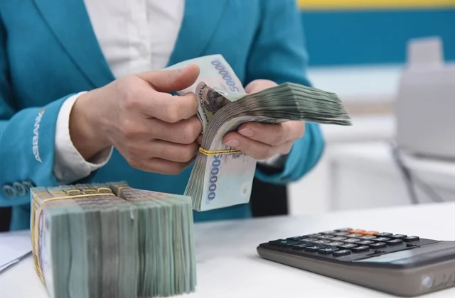 HCM City bank lending rises by 10 per cent, focus on production and business