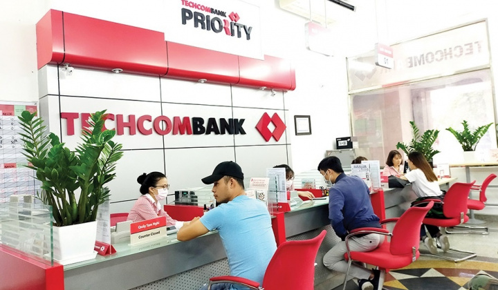 Banks racing into year-end profit boom