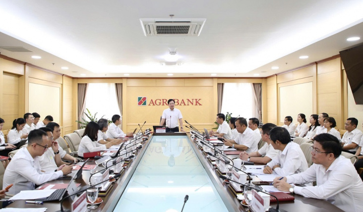 Agribank tăng tốc chặng cuối 2025, kiến tạo xung lực phát triển cho năm 2026