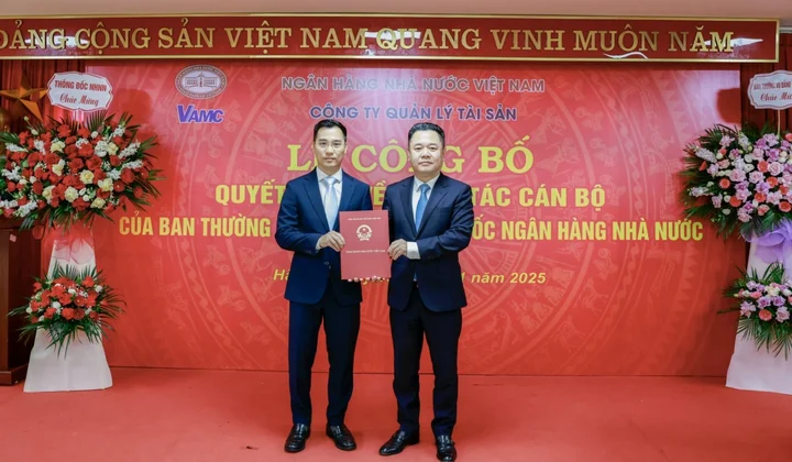 Công bố Quyết định bổ nhiệm Chủ tịch Hội đồng thành viên VAMC