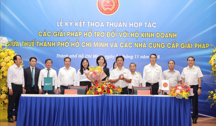 BIDV đồng hành chiến dịch “60 ngày cao điểm chuyển đổi mô hình kê khai thuế”