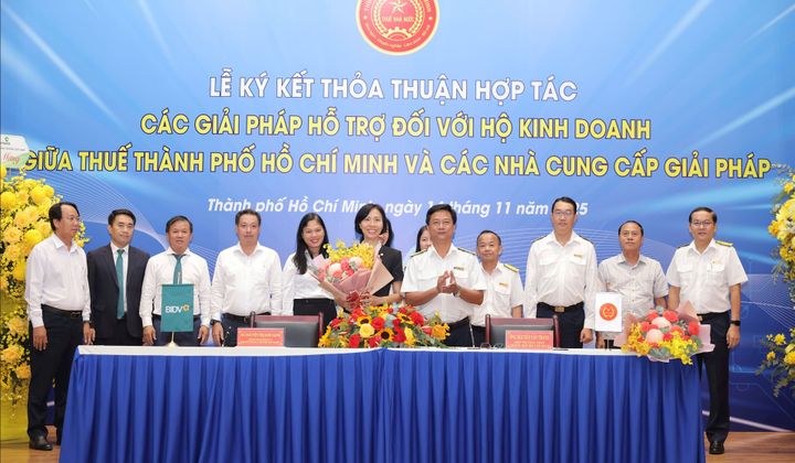 BIDV đồng hành chiến dịch “60 ngày cao điểm chuyển đổi mô hình kê khai thuế”