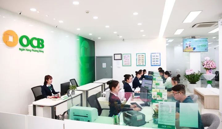Khách hàng OCB có thể giao dịch tại quầy chỉ với VNeID