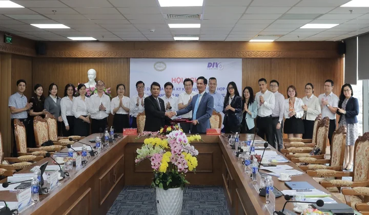 NHNN Khu vực 9 và DIV Đà Nẵng tăng cường phối hợp giám sát QTDND