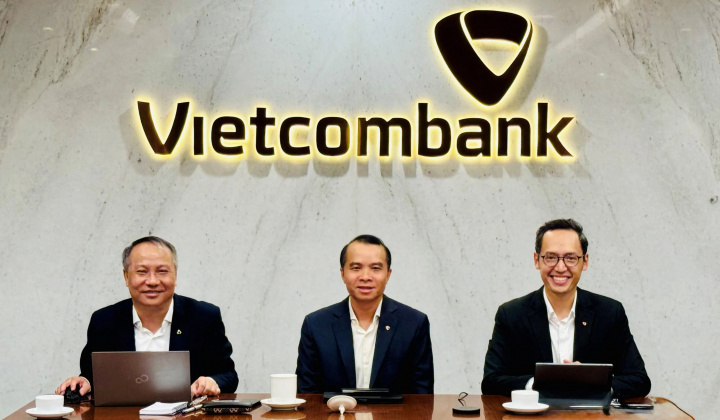 Vietcombank tổ chức trao đổi với các nhà đầu tư về kết quả kinh doanh Quý III năm 2025