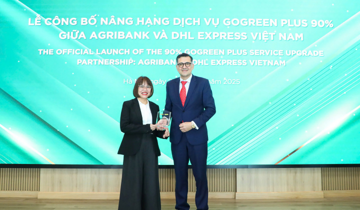 Agribank hợp tác DHL Express thúc đẩy vận chuyển chứng từ quốc tế xanh