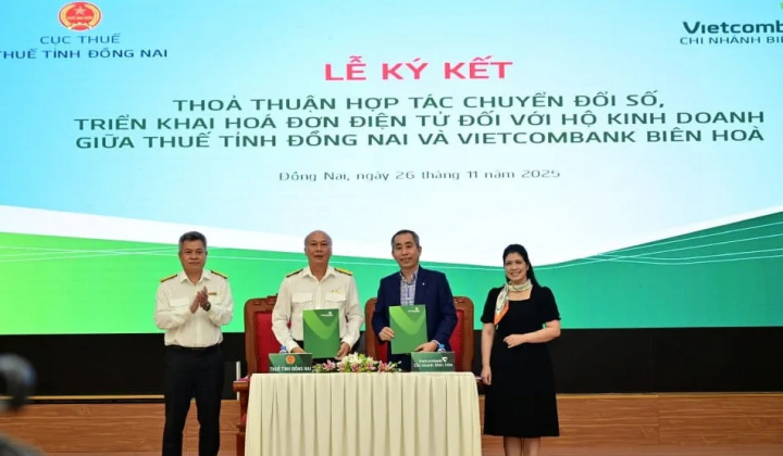 Vietcombank Biên Hòa hợp tác Thuế Đồng Nai hỗ trợ hộ kinh doanh chuyển đổi số và hóa đơn điện tử