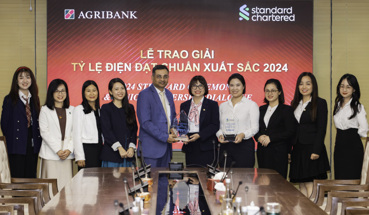Agribank được vinh danh chất lượng thanh toán xứng tầm quốc tế
