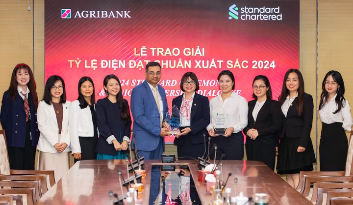Agribank được vinh danh chất lượng thanh toán xứng tầm quốc tế