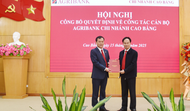 Hội nghị công bố chức danh Giám đốc Agribank Chi nhánh Cao Bằng
