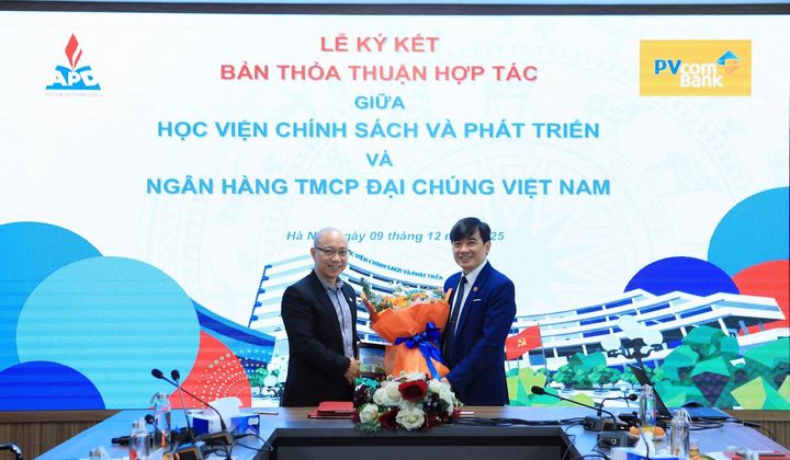 PVcomBank và Học viện Chính sách và Phát triển ký thỏa thuận hợp tác toàn diện, hỗ trợ phát triển nguồn nhân lực chất lượng cao
