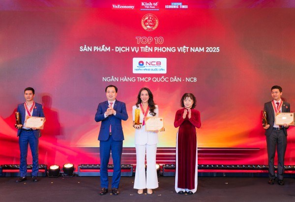 NCB Visa “Tự Hào” lọt Top 10 Sản phẩm - Dịch vụ Tiên phong 2025