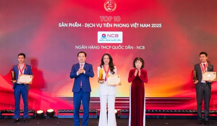 NCB Visa “Tự Hào” lọt Top 10 Sản phẩm - Dịch vụ Tiên phong 2025
