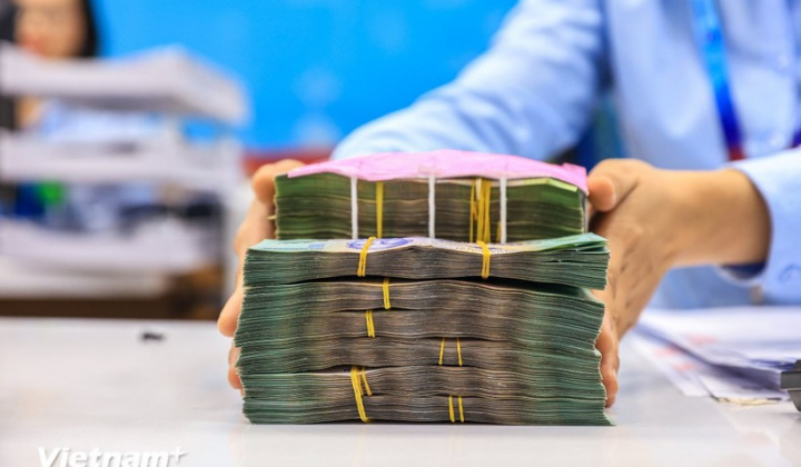 Banks adjust account management fees from December 1