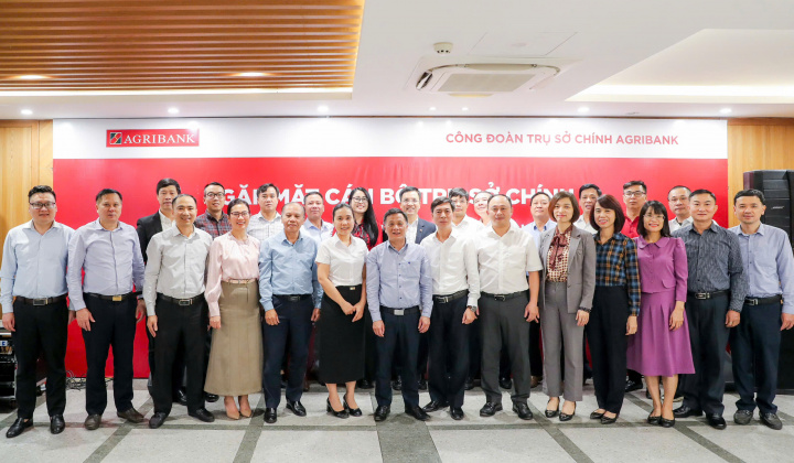 Công đoàn Trụ sở chính Agribank tổ chức gặp mặt nhân kỷ niệm Ngày thành lập Quân đội Nhân dân Việt Nam