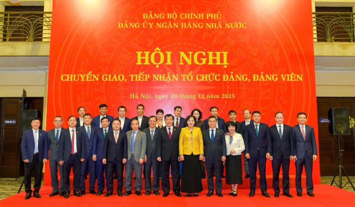 Tiếp nhận chuyển giao 6 tổ chức đảng về trực thuộc Đảng bộ Ngân hàng Nhà nước