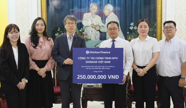 Shinhan Finance chung tay cùng cộng đồng khắc phục hậu quả sau bão