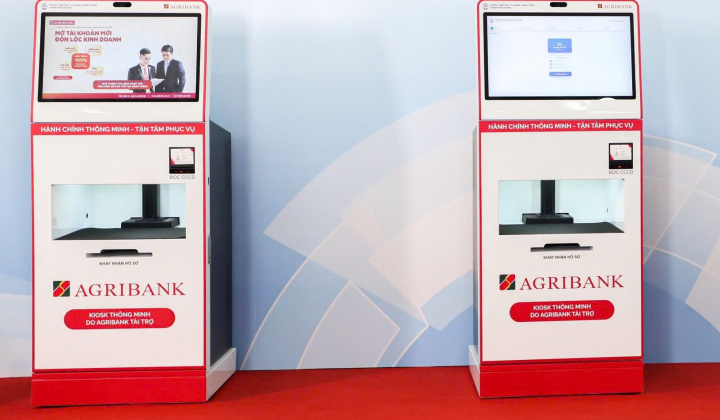Tài trợ Kiosk thông minh xác thực và cấp bản sao số tài liệu điện tử, Agribank góp phần hiện đại hóa nền hành chính Thủ đô