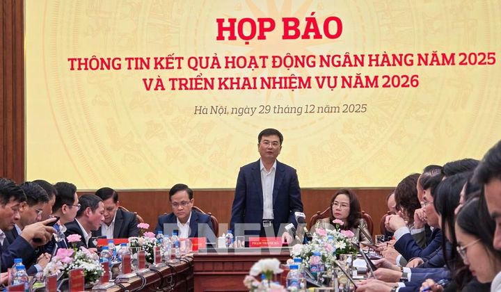 Tăng trưởng tín dụng đạt gần 18%