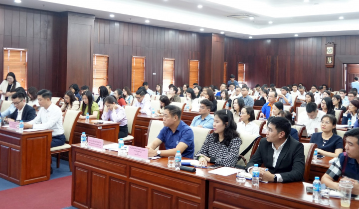 Identifying new types of fraud and scams in card payment activities