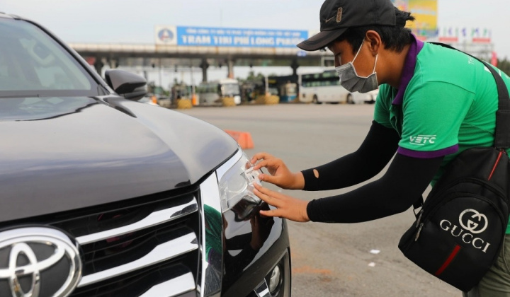 Doanh nghiệp trả phí giao thông không dừng qua Vietcombank, BIDV từ 2026