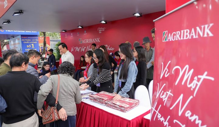 Agribank lan tỏa giá trị nhân văn, cùng xây dựng cộng đồng hạnh phúc