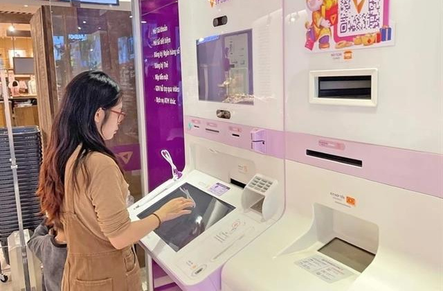 Digital banking services in Việt Nam make remarkable stride
