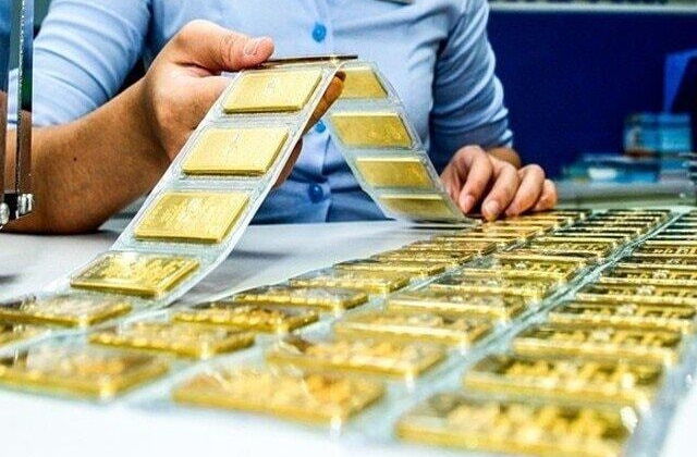 PM Phạm Minh Chính asks credit institutions to stabilise gold market