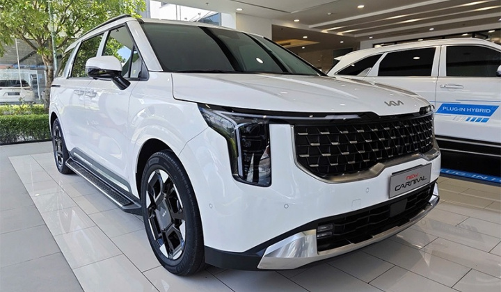 VietinBank Long An tìm đối tác cung cấp xe ô tô 8 chỗ Kia New Carnival 2.2 Premium