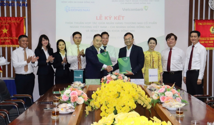 Vietcombank Đông Đồng Nai và bệnh viện đa khoa Đồng Nai hợp tác toàn diện