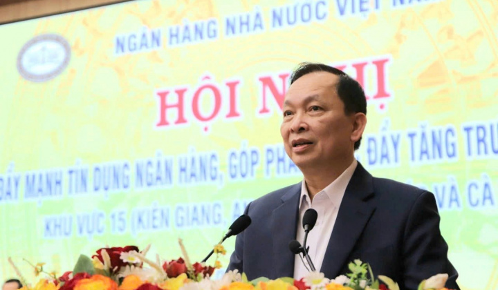 Công bố Quyết định thành lập Ngân hàng Nhà nước chi nhánh Khu vực 15