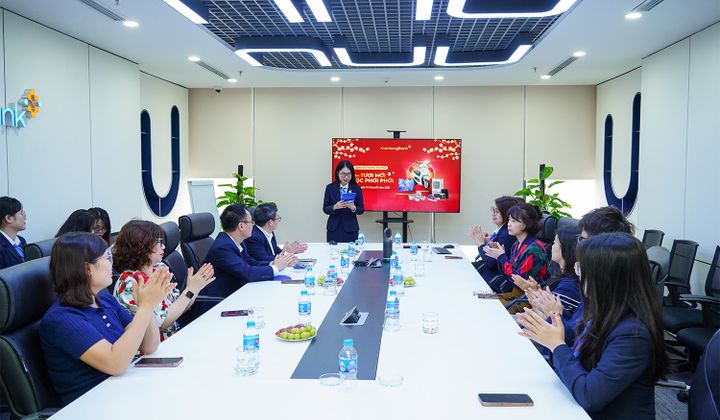 KienlongBank xác định được 121 khách hàng trúng thưởng kỳ quay lần 2