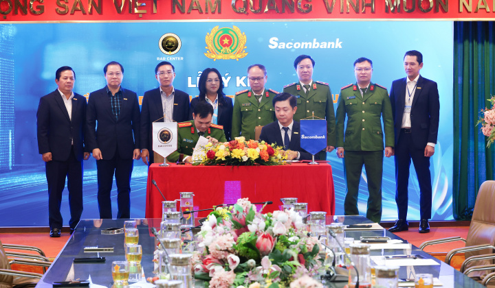 Sacombank thêm phương thức cập nhật sinh trắc học qua VNeID
