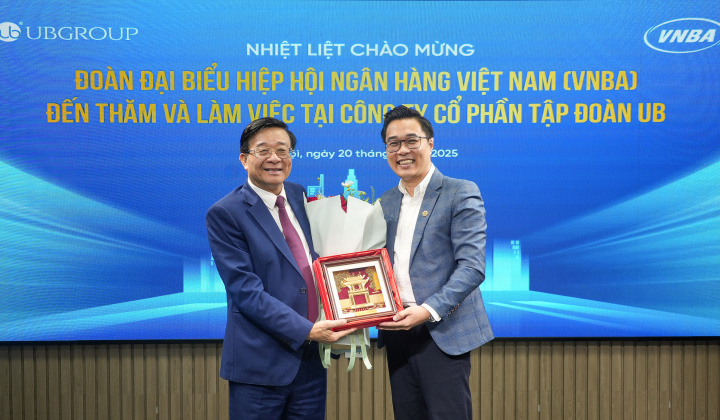 Phó Chủ tịch kiêm Tổng Thư ký VNBA Nguyễn Quốc Hùng thăm, làm việc với UBGroup