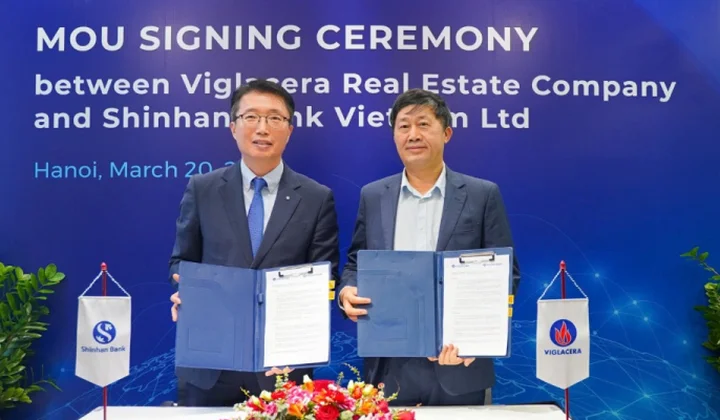 Shinhan Bank Vietnam and Viglacera Real Estate company signed a strategic partnership agreement