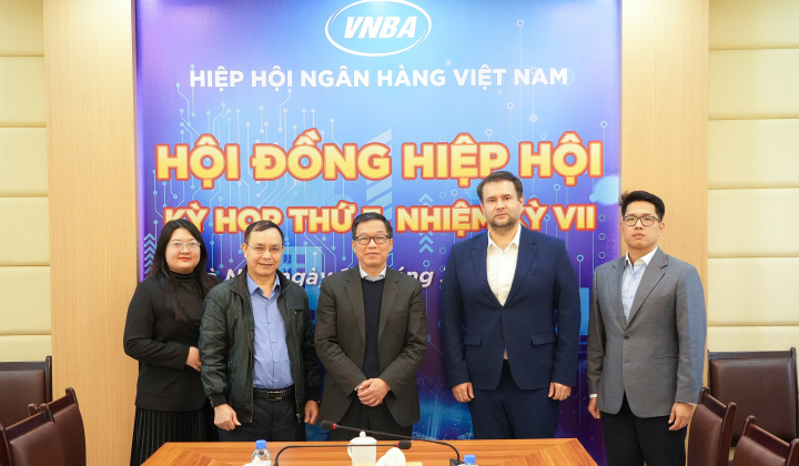 Hiệp hội Ngân hàng Việt Nam tiếp, làm việc với Công ty CMA Small Systems AB