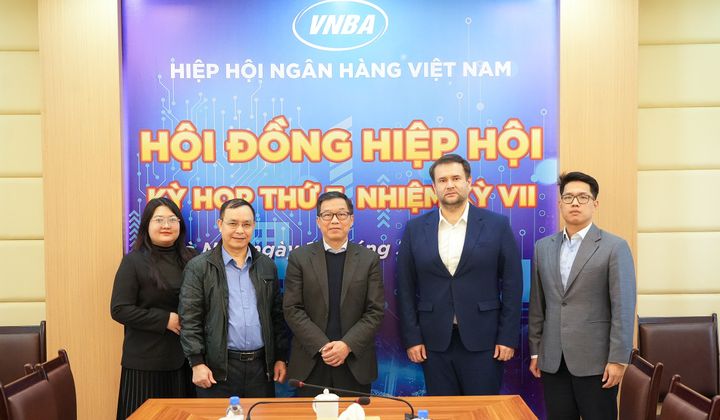 Hiệp hội Ngân hàng Việt Nam tiếp, làm việc với Công ty CMA Small Systems AB