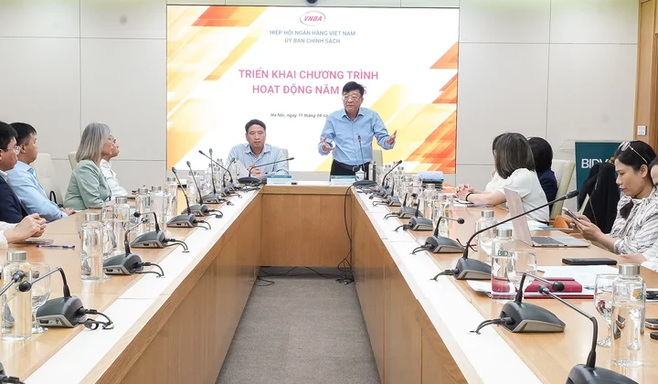 Ủy ban Chính sách họp triển khai chương trình hoạt động năm 2025