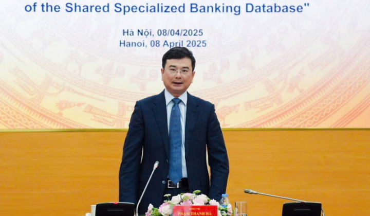 Banking Database to Enhance Management Efficiency of Banking Operations