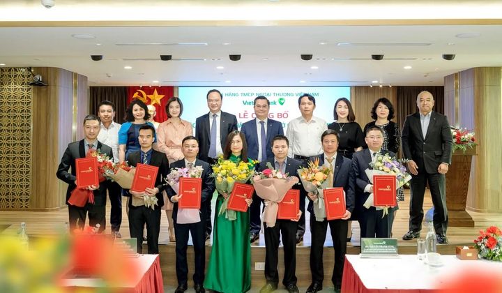 Vietcombank bổ nhiệm 7 lãnh đạo đơn vị thuộc trụ sở chính