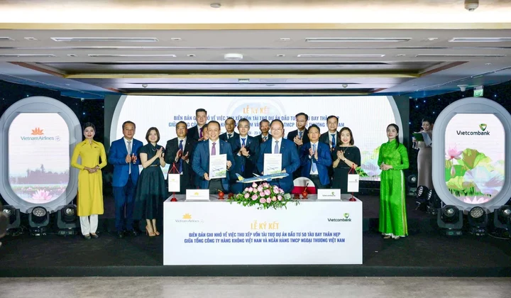 Vietcombank thu xếp vốn cho dự án mua 50 máy bay của Vietnam Airlines