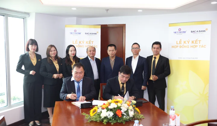 Bac A Bank và công ty Nhựa Việt Thành ký kết hợp tác toàn diện